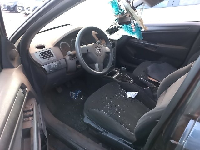 Vehicle_photo_8