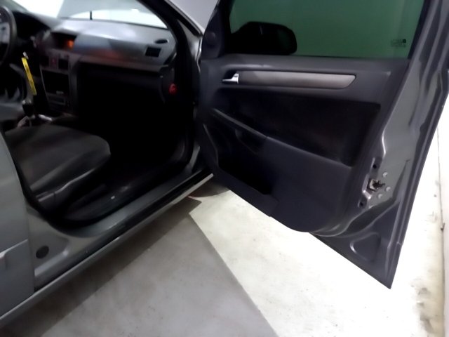 Vehicle_photo_9