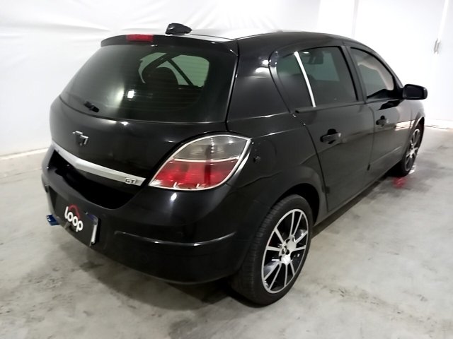 Vehicle_photo_4
