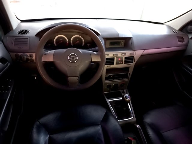 Vehicle_photo_7