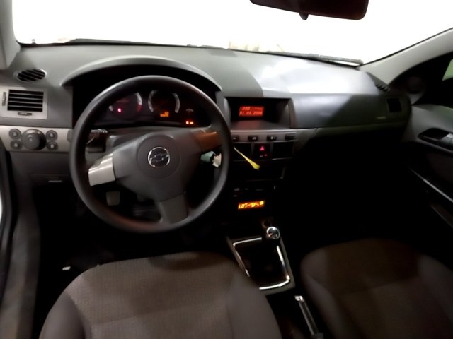 Vehicle_photo_7