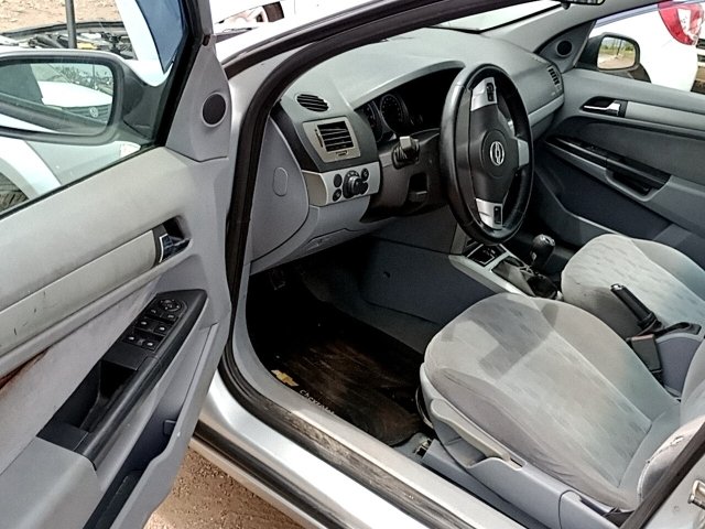 Vehicle_photo_8