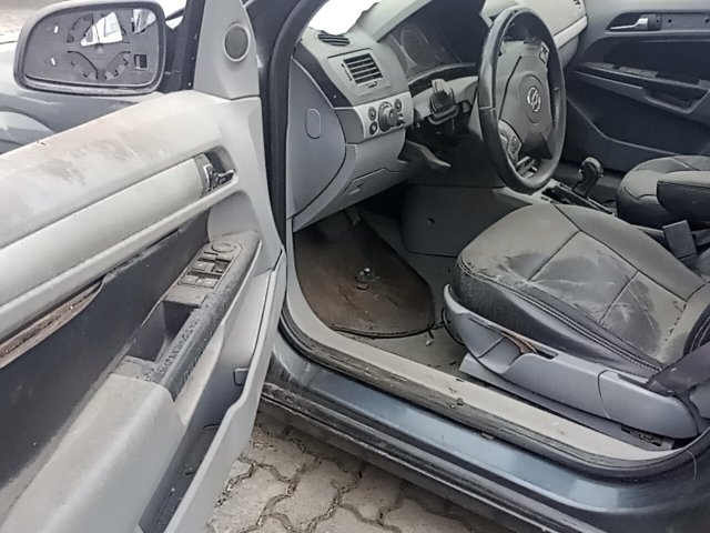 Vehicle_photo_8
