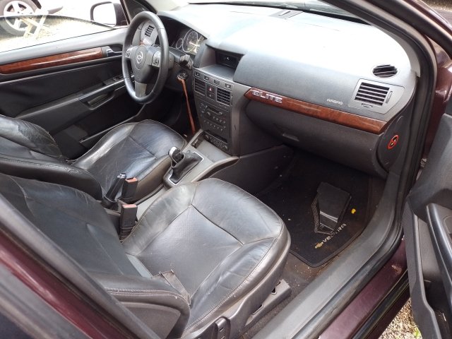 Vehicle_photo_9