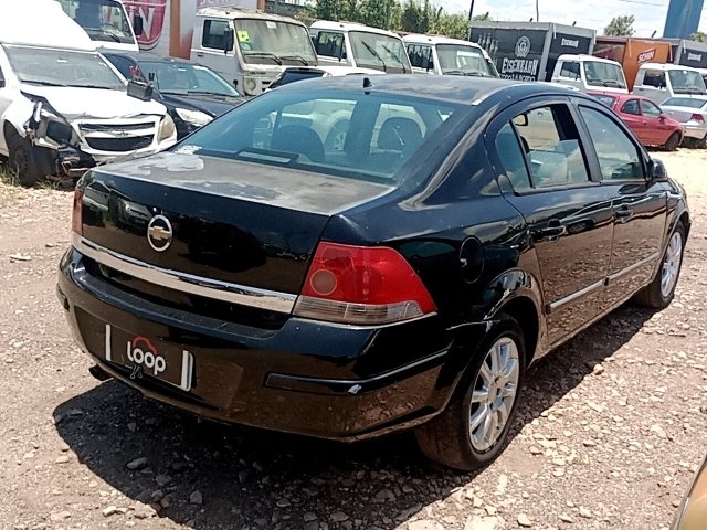 Vehicle_photo_4