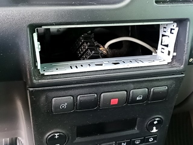 Vehicle_photo_6