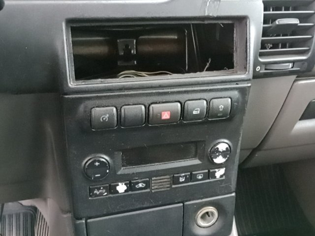 Vehicle_photo_6