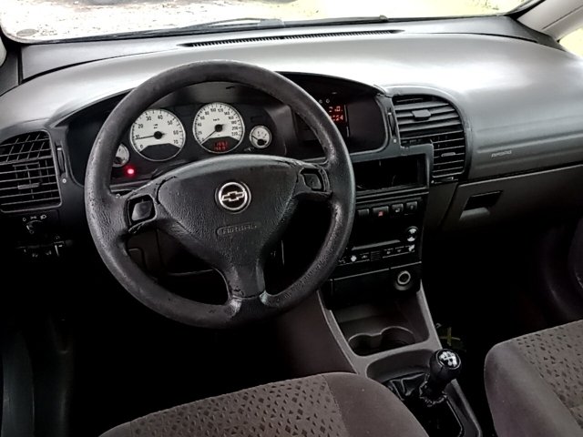 Vehicle_photo_7