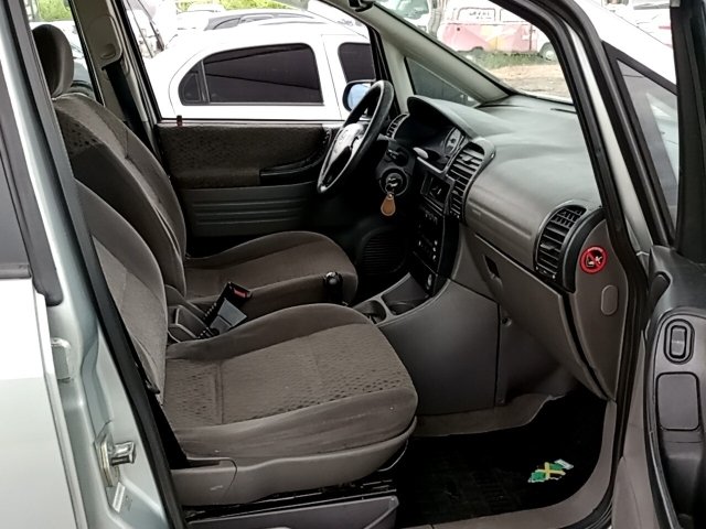 Vehicle_photo_9
