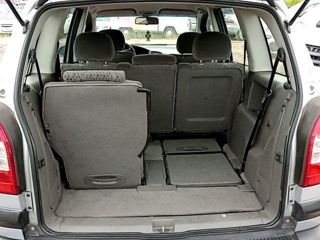 Vehicle_photo_11