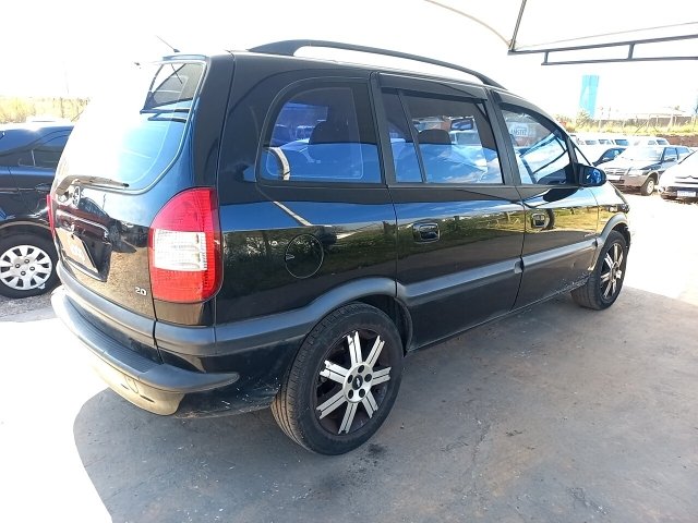 Vehicle_photo_4