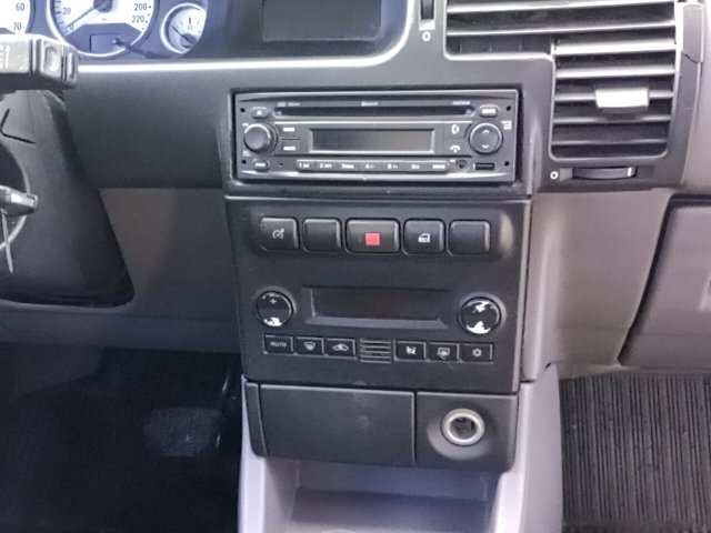 Vehicle_photo_6