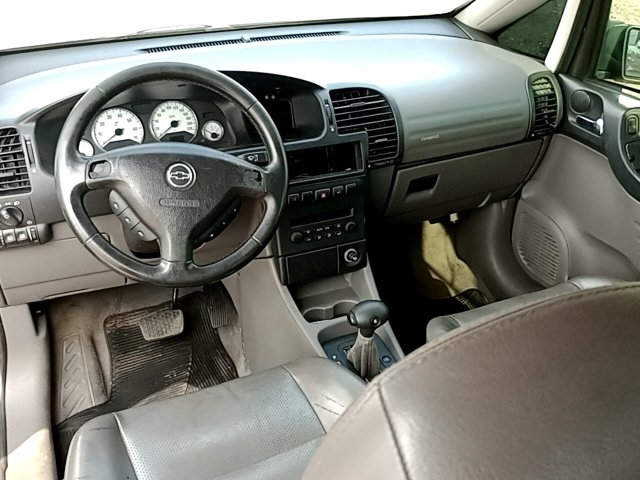 Vehicle_photo_7