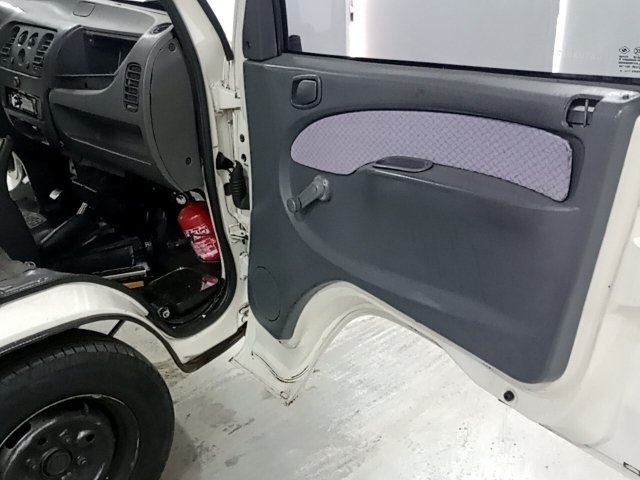 Vehicle_photo_9