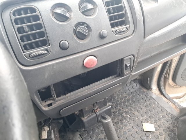Vehicle_photo_15
