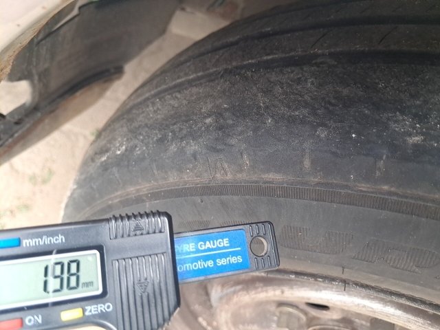 Vehicle_photo_8
