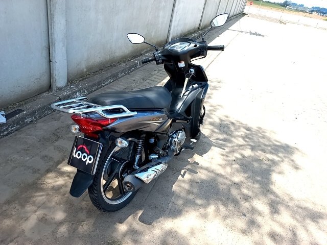 Vehicle_photo_4