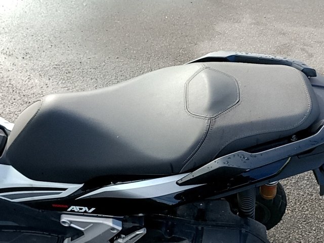Vehicle_photo_10