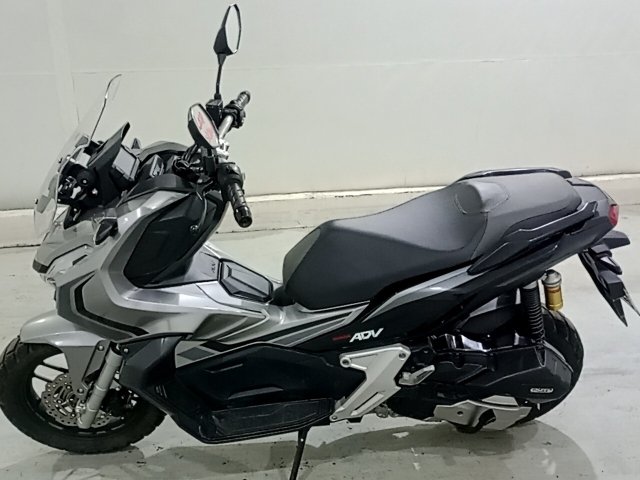 Vehicle_photo_8