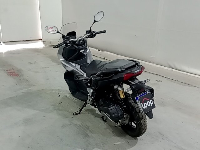 Vehicle_photo_3