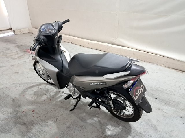 HONDA BIZ 110I Traseira Motorista