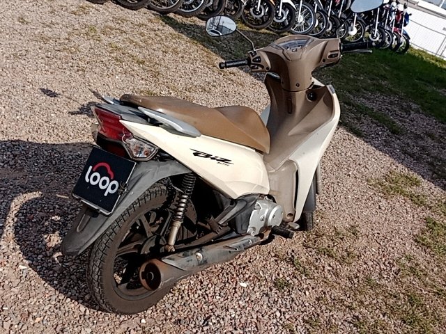 Vehicle_photo_17