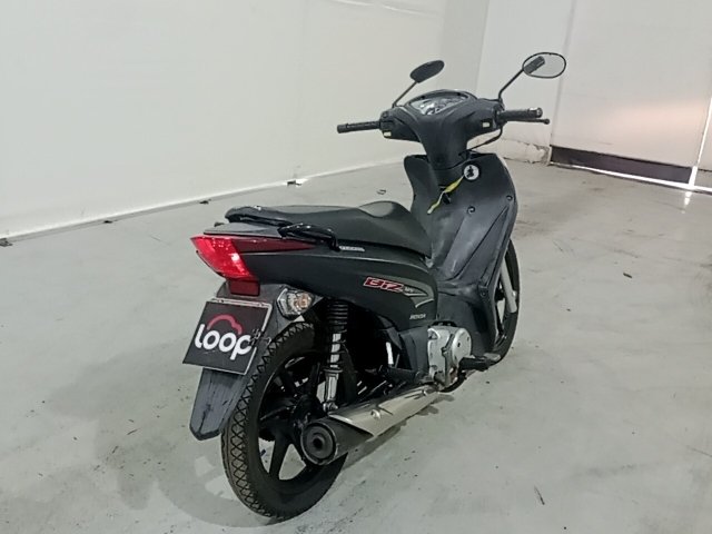 Vehicle_photo_4