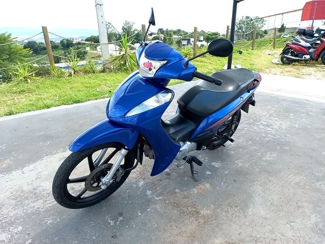 HONDA BIZ 125 Frente Motorista