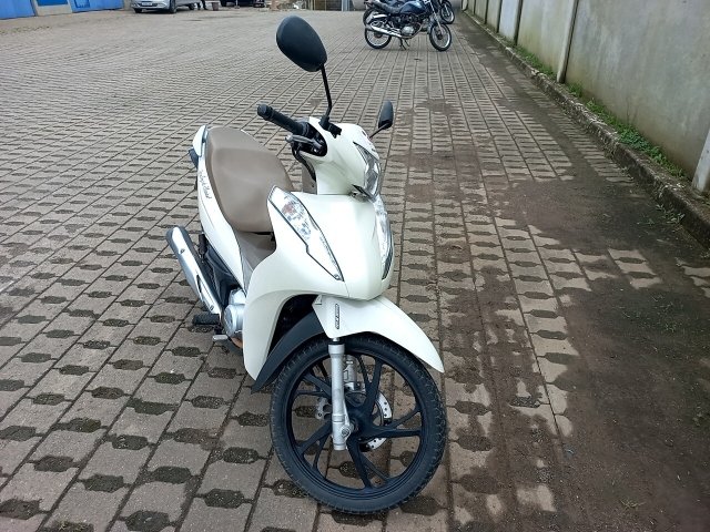 Vehicle_photo_2