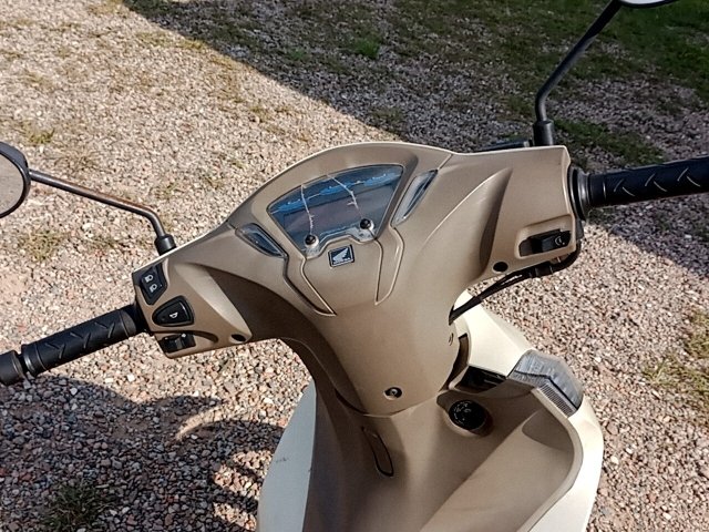 Vehicle_photo_6