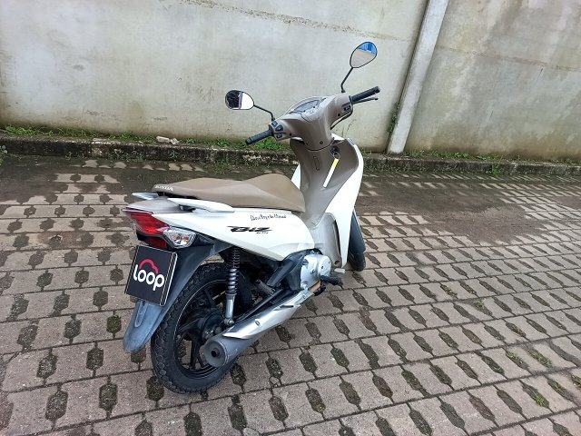 Vehicle_photo_4