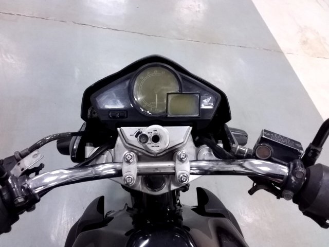 Vehicle_photo_7