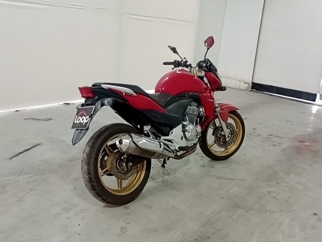 Vehicle_photo_4