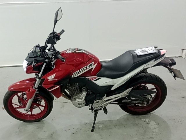 Vehicle_photo_8
