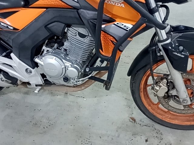 Vehicle_photo_11