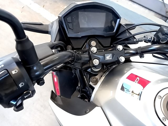 Vehicle_photo_7