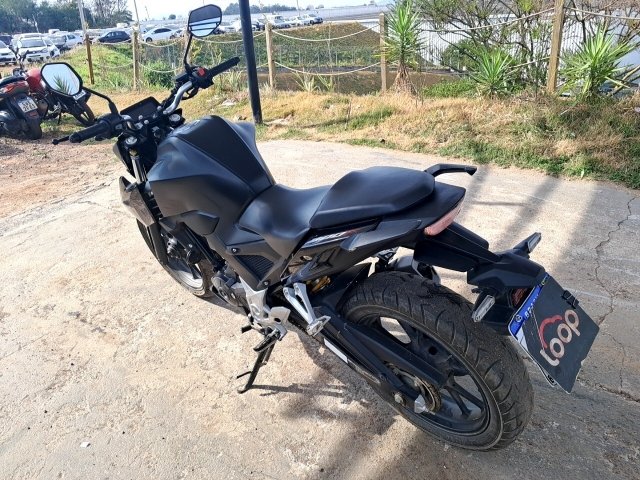 HONDA CB300F TWISTER CBS Traseira Motorista