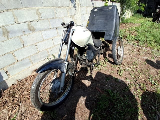 Veículo HONDA CG 125 CARGO ES HONDA CG 125 CARGO ES 2012/2013 2013 em leilão
