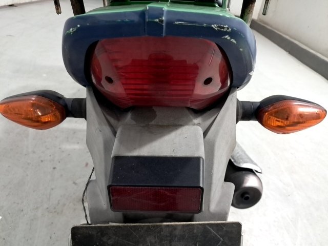 Vehicle_photo_12