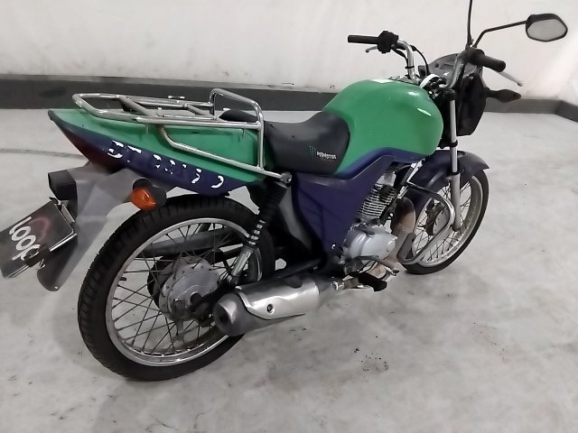 Vehicle_photo_13