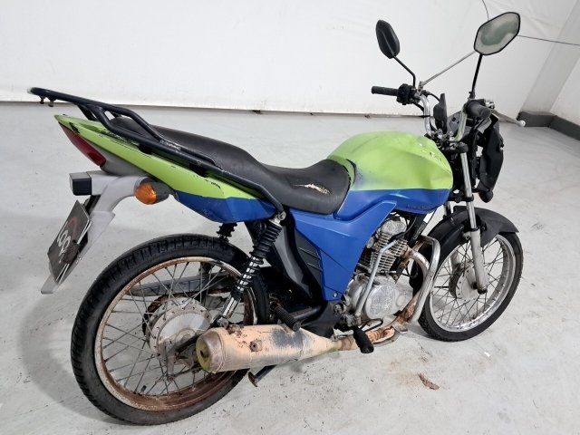 Vehicle_photo_4