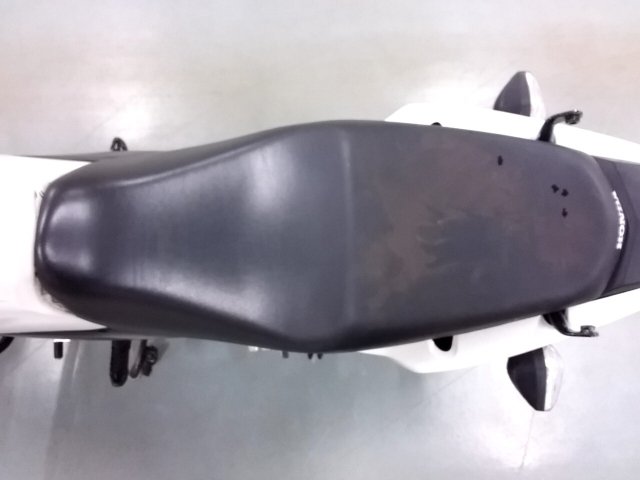 Vehicle_photo_10