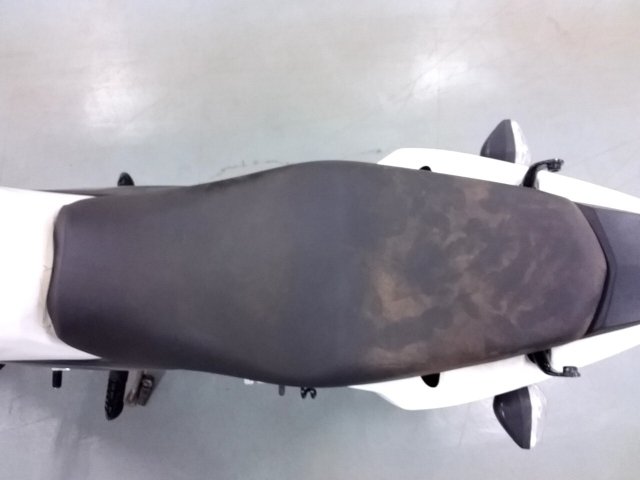 Vehicle_photo_10