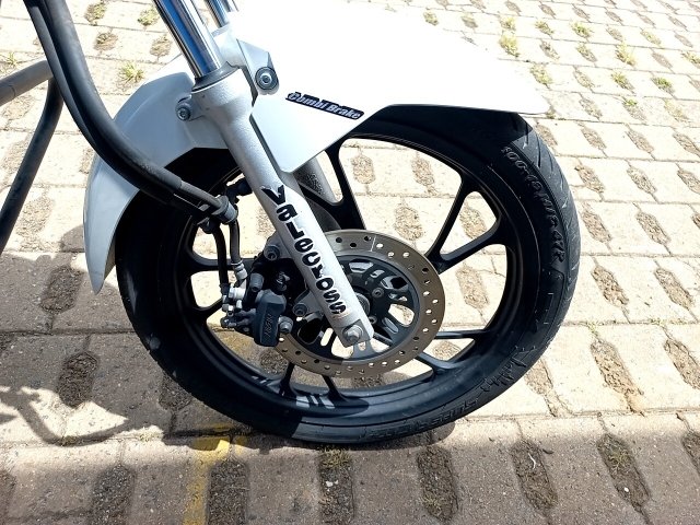 Vehicle_photo_17