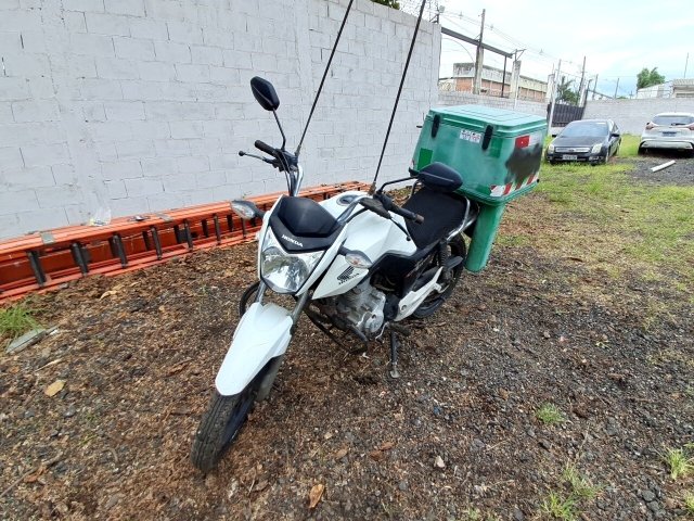 Honda CG 160 Cargo 2018/2019 com avarias, não funcionando