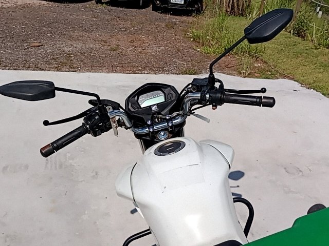 Vehicle_photo_6