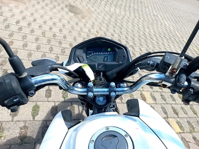Vehicle_photo_6
