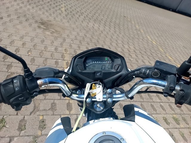 Vehicle_photo_6