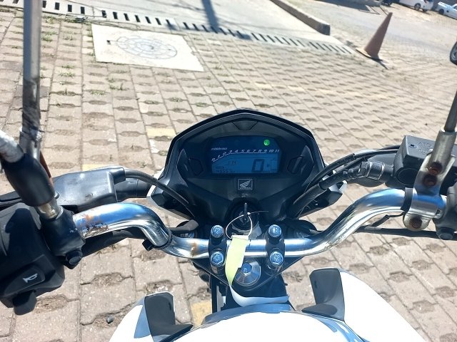Vehicle_photo_6