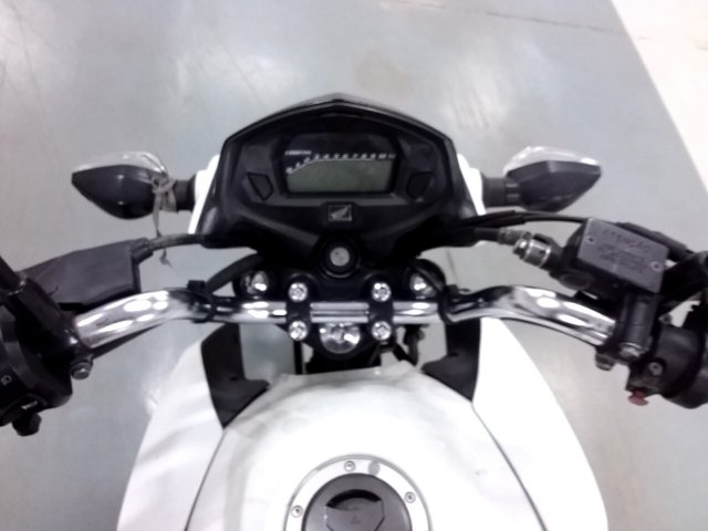 Vehicle_photo_7